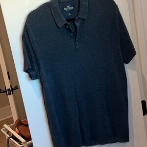 Heathered blue sweater knit Hollister polo button collar short sleeve XL
